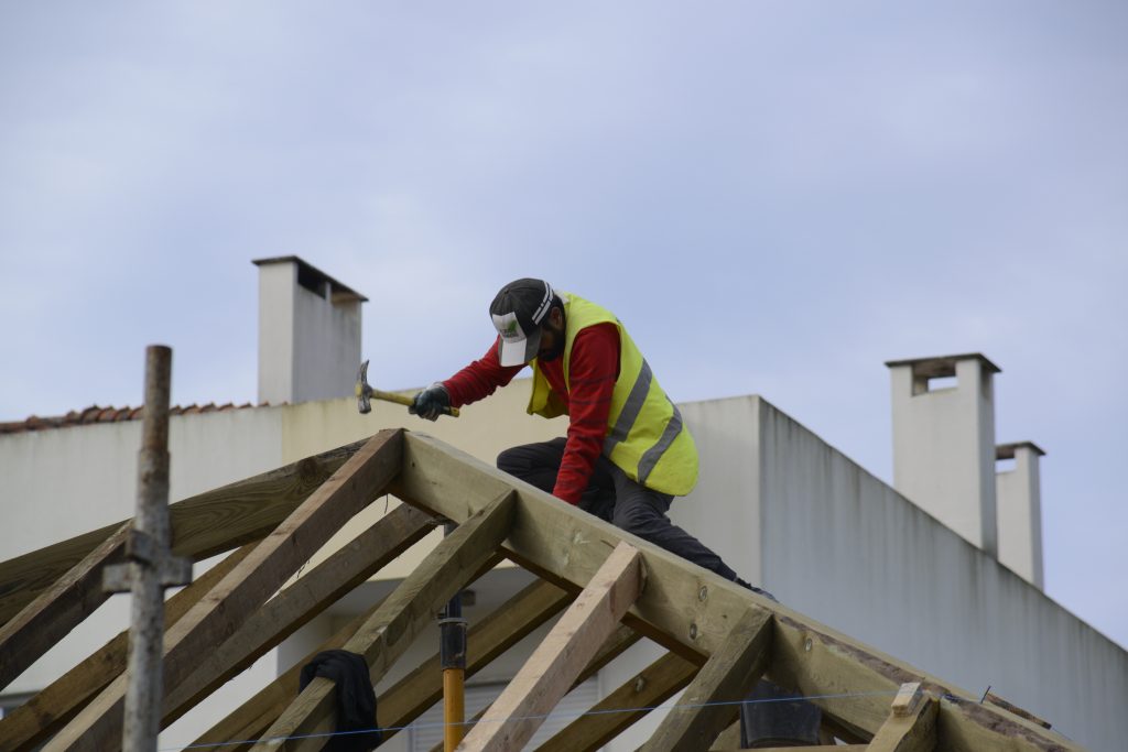 construção de telhado